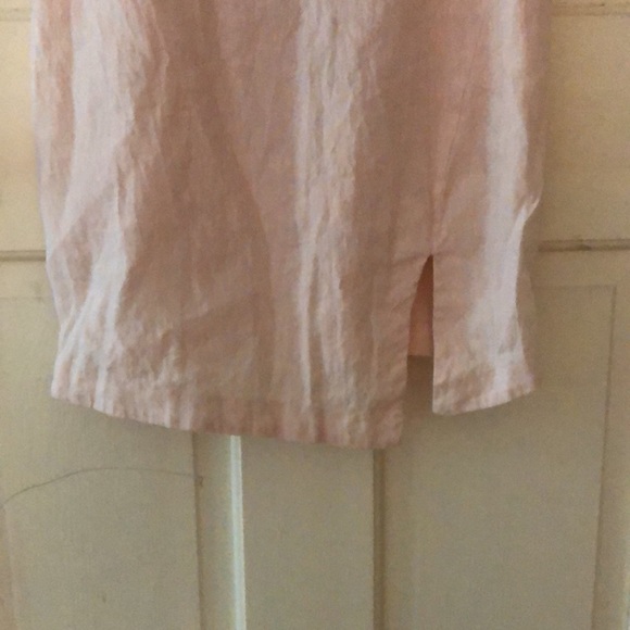 Women’s BCBG light pink dress - Picture 3 of 4